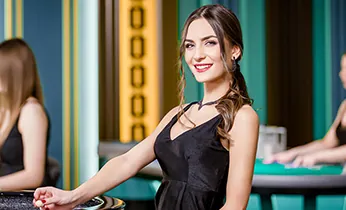 Hình ảnh đội ngũ hỗ trợ khách hàng của vui88 khuyến mãi